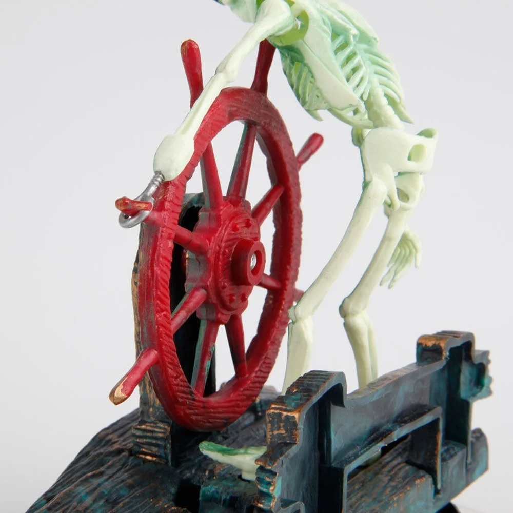 BRAND NEW AQUARIUM PENN-PLEX SKELETON AT THE WHEEL BUBBLER